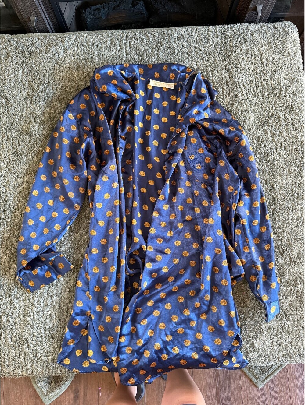 Victoria's Secret Blue Satin Robe with Gold Pattern - Size XL, 100% Polyester